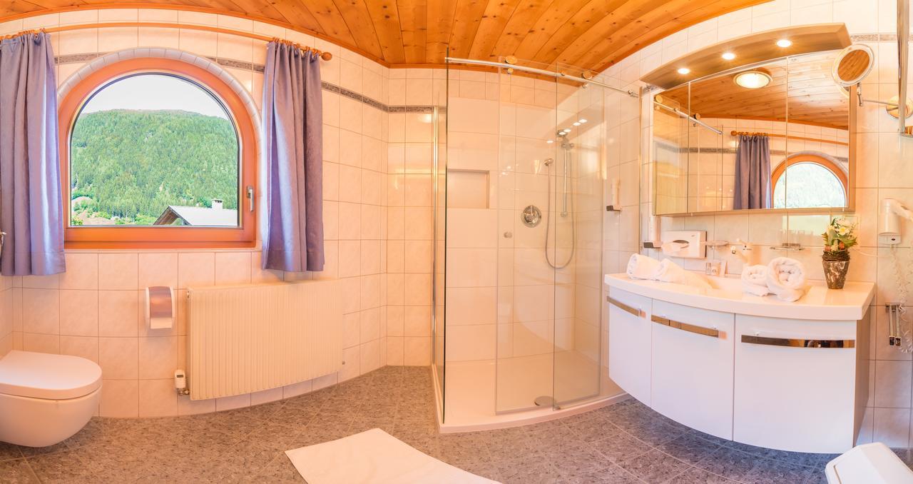 Haus Elisabeth Acomodação com café da manhã Neustift im Stubaital Exterior foto